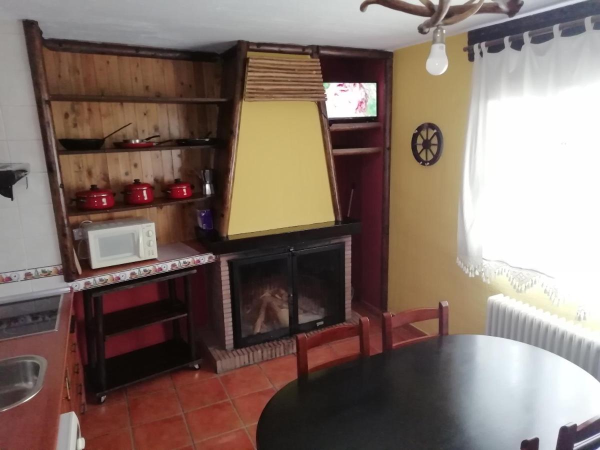 Buenache de la Sierra Fuente Del Gamellon旅馆 外观 照片